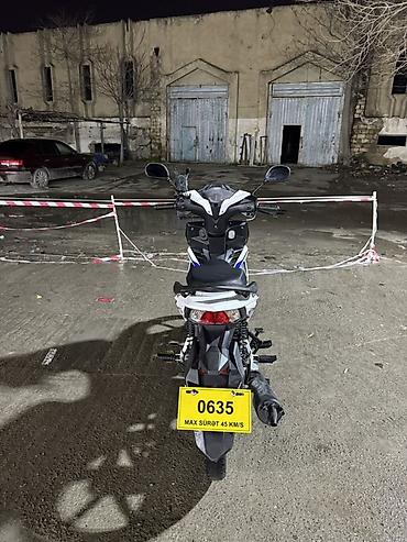 scooter 30 kmh: - JIANSHE/JIUNAN (üzərində “JUNAN” yazılı) moped/scooter tipli motosiklet, 80 sm3, 2024 il, 20000 km — 2