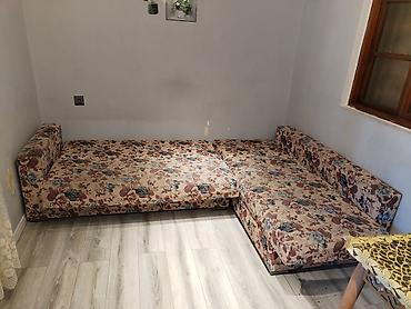 kravat gence: Künc divan – açılıb-bağlanan, çiçək naxışlı parçalı model. - Funksiya — 2