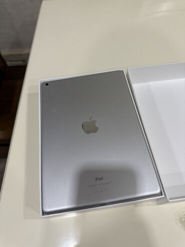 bosch soba qiymetleri: Б/у Apple iPad 9 (2021), 10,2", 64 ГБ