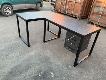 Письменные столы: Письменный стол — 60