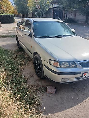 чанган юни с: Mazda 626: 1998 г., 2 л, Механика, Бензин, Хэтчбэк — 3