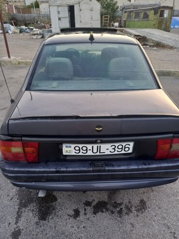 Opel: Opel Vectra: 2 l | 1995 il 470000 km Sedan — 5
