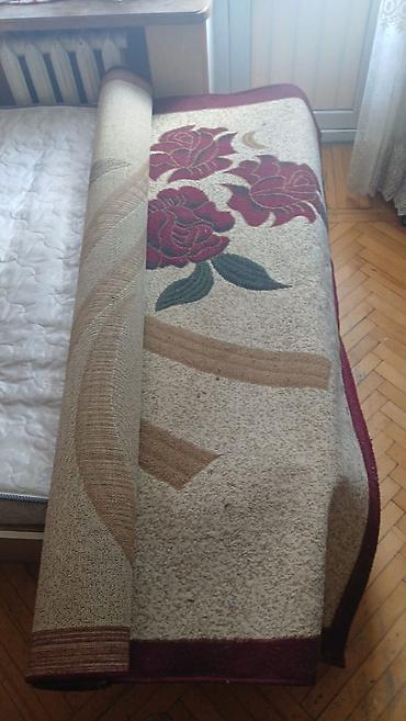 matras dosek: Satılır hamısı birlikdə 200 AZN Tek yataq 150 AZN Xalca 30 AZN — 4