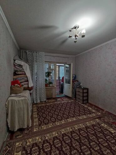 сдается кафе ош: 1 комната, 36 м², 105 серия, Старый ремонт