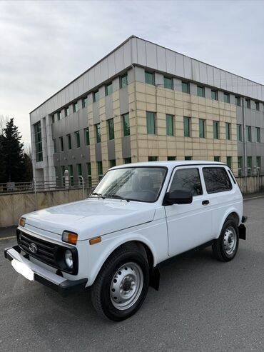 VAZ (LADA): Fikri ciddi və real alıcılar narahat etsin. Real alıcıya maşının — 3