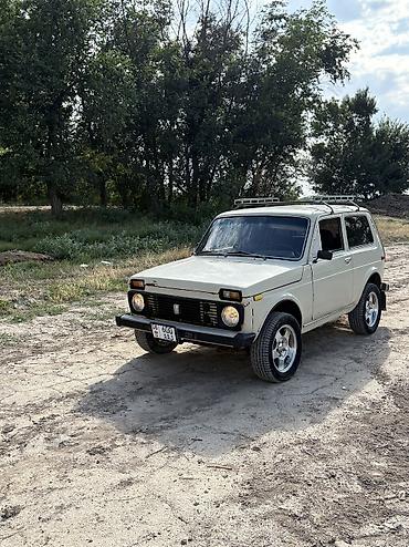 нива решотка: ВАЗ (ЛАДА) 4x4 Нива: 1982 г., Механика, Бензин, Внедорожник — 1