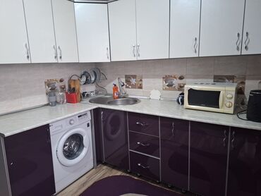 сдам квартиру на длительный срок от хозяина: 1 бөлмө, Толугу менен эмереги бар