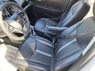 Chevrolet: Chevrolet Spark: 2019 г., 1 л, Вариатор, Бензин, Хэтчбэк — 10