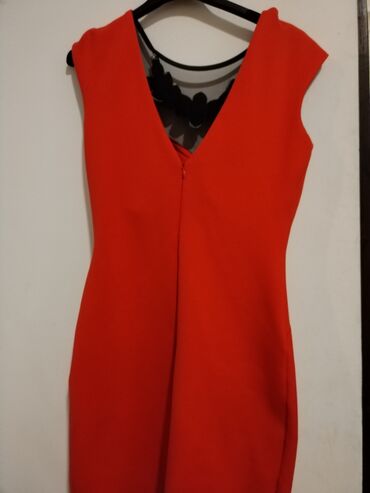 svecana haljina od: M (EU 38), bоја - Crvena, Večernji, maturski, Kratkih rukava