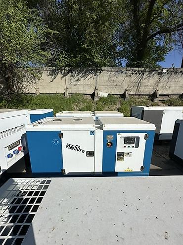 Генераторы: Дизельный генератор в шумозащитном кожухе Основные характеристики: - — 12