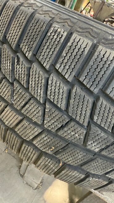 куплю резину на 18: Шины 245 / 40 / R 18, Зима, Новый, 1 шт, Легковые, Maxxis