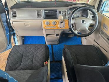 Honda: Honda Stepwgn: 2003 г., 2 л, Минивэн — 11