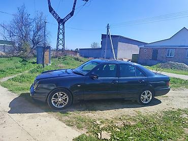 x class: Mercedes-Benz E-Class: 1997 г., 2.3 л, Автомат, Газ, Седан — 2