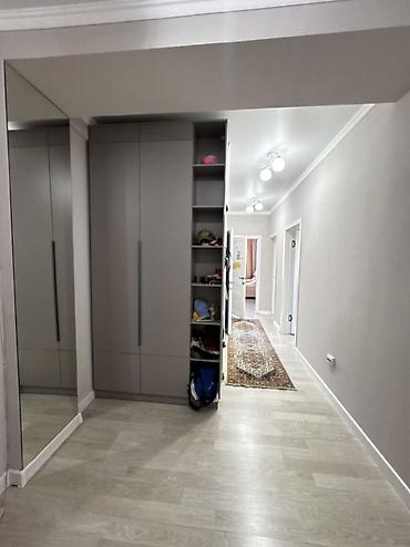 Квартиры: 3 комнаты, 80 м², Золотой квадрат 9 этаж, Евроремонт — 2