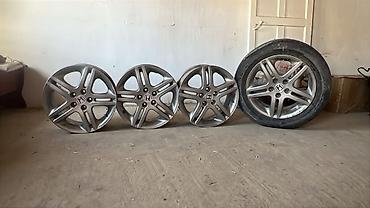 michelin pilot: Комплект оригинальных дисков Honda, 5‑спиц, серебристые. - — 2