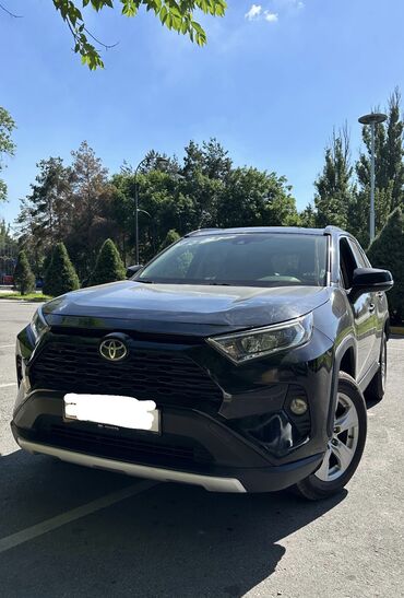 Toyota: Toyota RAV4: 2019 г., 2.4 л, Автомат, Бензин, Кроссовер
