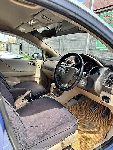 Honda: Honda Fit: 2003 г., 1.5 л, Вариатор, Бензин — 10