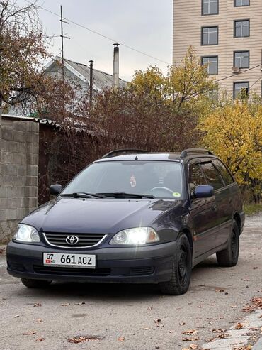 Toyota: Toyota Avensis: 2001 г., 2 л, Механика, Дизель, Универсал