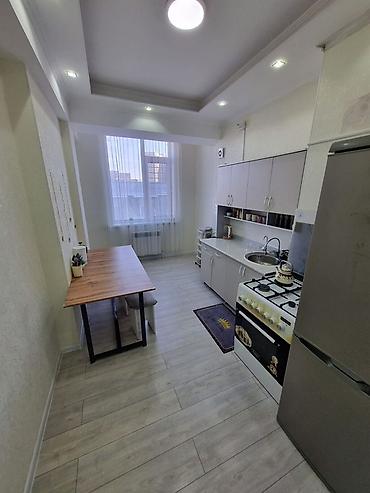 Долгосрочная аренда квартир: 3 комнаты, С мебелью полностью — 2