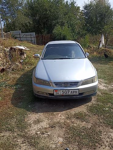 Унаа сатуу: Honda Accord: 1998 г., 0.2 - engine capacity л, Автомат, Бензин, Седан — 3
