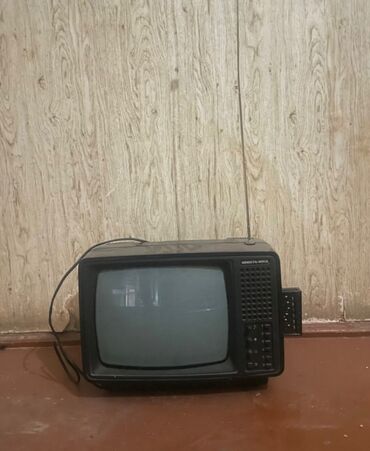retro ueslubunda donlar: İşlənmiş Televizor