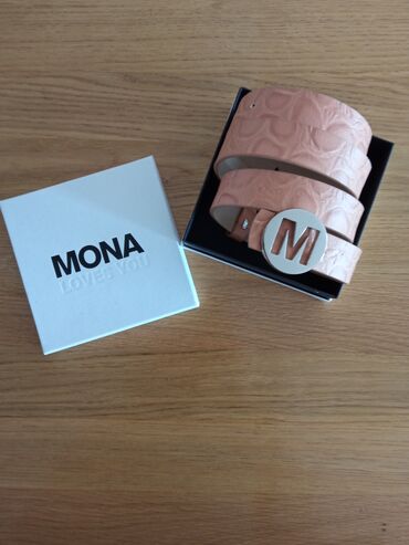 dukserica m: Mona kaiš,jednom nošen,bukvalno kao nov.Dužina 105cm.Boja cigle na