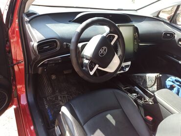 Toyota: Toyota Prius: 2018 г., 1.8 л, Вариатор, Гибрид, Хэтчбэк — 5