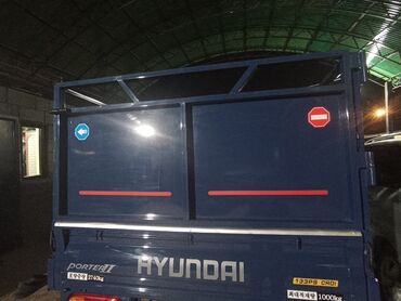 нужна машина для перевозки груза: Легкий грузовик, Hyundai, Стандарт, До 1 т