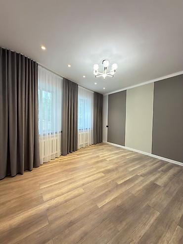 Продажа коттеджей и домов: 4 комнаты, 118 м², 4 соток, Бишкек, Собственник — 7