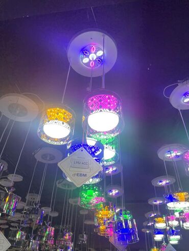 Люстры: Хрустальные подвесные люстры с LED-подсветкой - Эффектные — 67