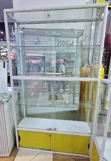 Витрины: Витрины разные в хорошем состояние маленькие от 1500сом до 5000сом — 5