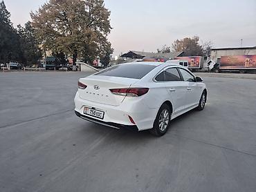 kia niro 2022: Hyundai Sonata: 2020 г. — 2
