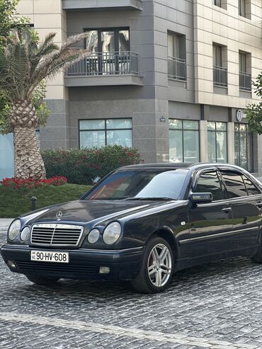 yeşqa mersedes: Mercedes-Benz E 230: 2.3 l | 1996 il Sedan
