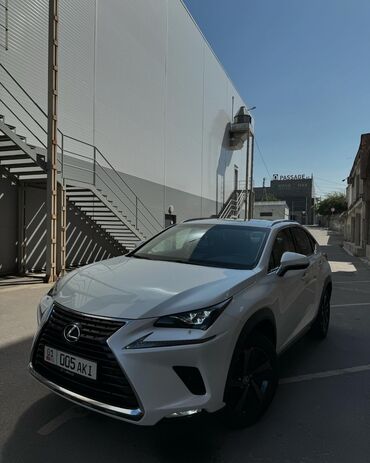 Lexus: Lexus NX: 2018 г., 2.5 л, Вариатор, Гибрид, Кроссовер