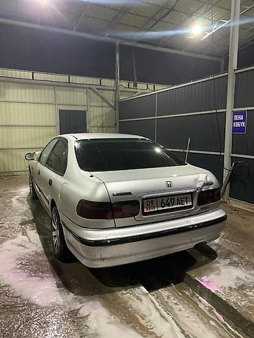 8: Honda Accord: 1997 г., 1.8 л, Автомат, Бензин, Седан — 6