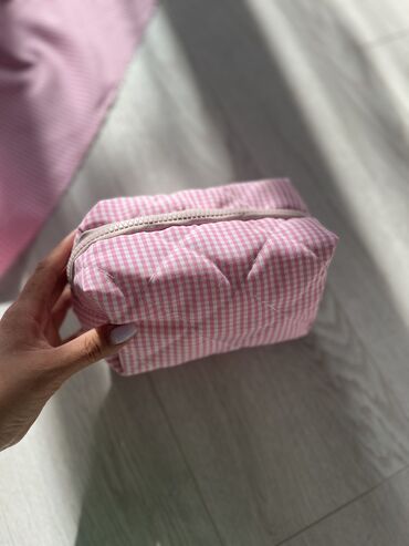 Другие сумки: КОСМЕТИЧКА 👛
Резинка для волос 🎁
Оптом и в розницу 🏷️