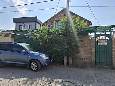 Продажа коттеджей и домов: Дом продаётся от собственника. г.Бишкек, пер.Буденного пересекает — 1