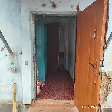 Продажа коттеджей и домов: Продается дом. район кирпичный. (красный строитель). дом саманный — 11