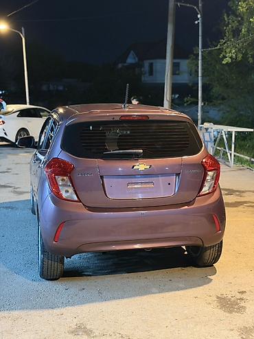 Chevrolet: Chevrolet Spark: 2018 г., 1 л, Вариатор, Хэтчбэк — 3