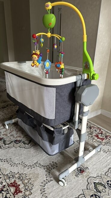 электронный бешик: Люлька, Колдонулган, Бешик, Металл, түсү - Боз