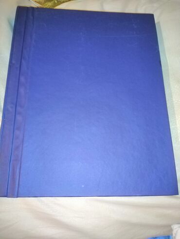 Digər kitablar və jurnallar: Знаменитая книга Электроника шаг за шагом Рудольф Свореня. В — 2