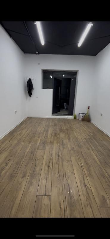 ihlas asanbai: Сдаю Офис целиком: 22 м², В жилом комплексе — 2