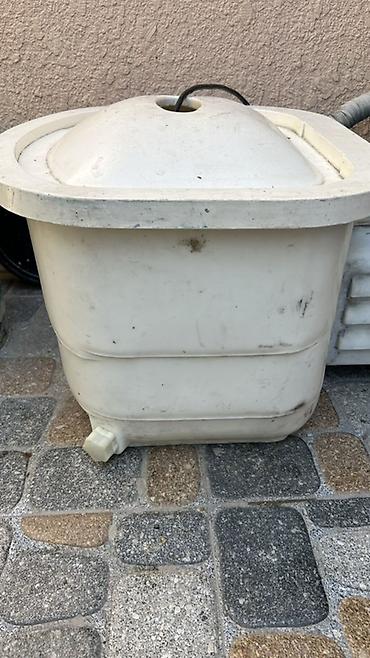 Hovuz/skimmer nasoslu süzgəc qabı - Material: qalın, möhkəm plastik