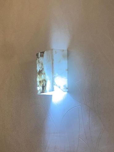 t winner: Divar bra ə lampa – dekorativ işıqlandırma - Material: daş — 1