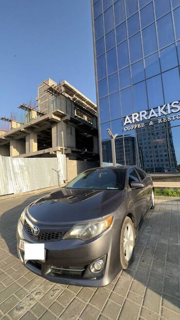 Toyota: Toyota Camry: 2014 г., 2.5 л, Автомат, Бензин, Внедорожник