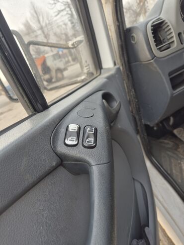 Легкий грузовой транспорт: Легкий грузовик, Mercedes-Benz, Стандарт, 3 т, Б/у — 8