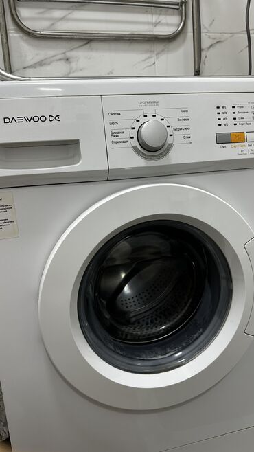 продаю стиральной машины: Стиральная машина Daewoo, Б/у, Автомат, До 6 кг, Компактная
