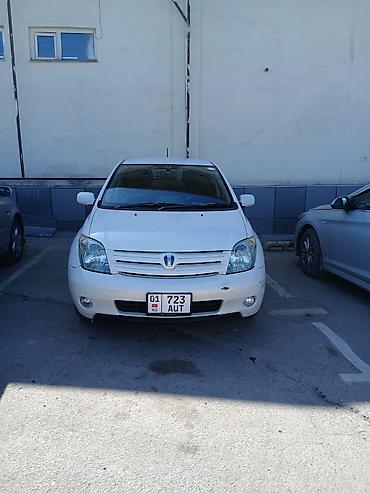 машина ист: Toyota Ist: 2003 г., 1.3 л, Автомат, Бензин, Хэтчбэк — 1