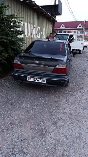 Daewoo: Daewoo Nexia: 2004 г., 1.6 л, Механика, Бензин, Седан