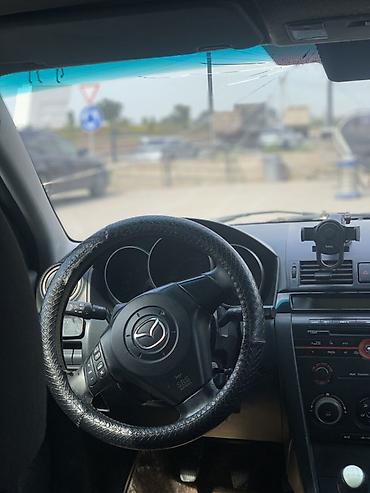 mazda 2000: Mazda 3: 2005 г., 1.3 л, Механика, Бензин, Хэтчбэк — 4